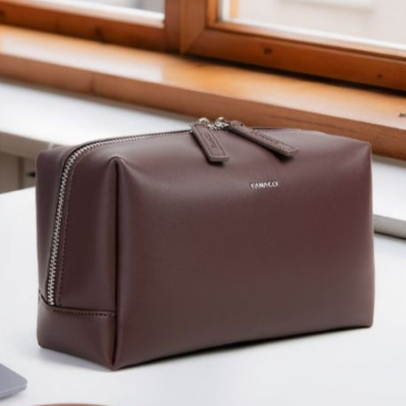 Traveler Pouch - Chocolate Brown